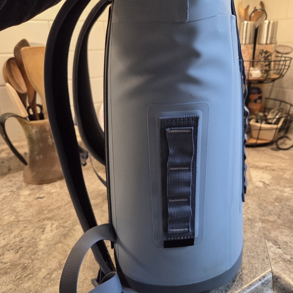 YETI Hopper M12 Backpack Cooler In Light Blue - Picture 9 of 13
